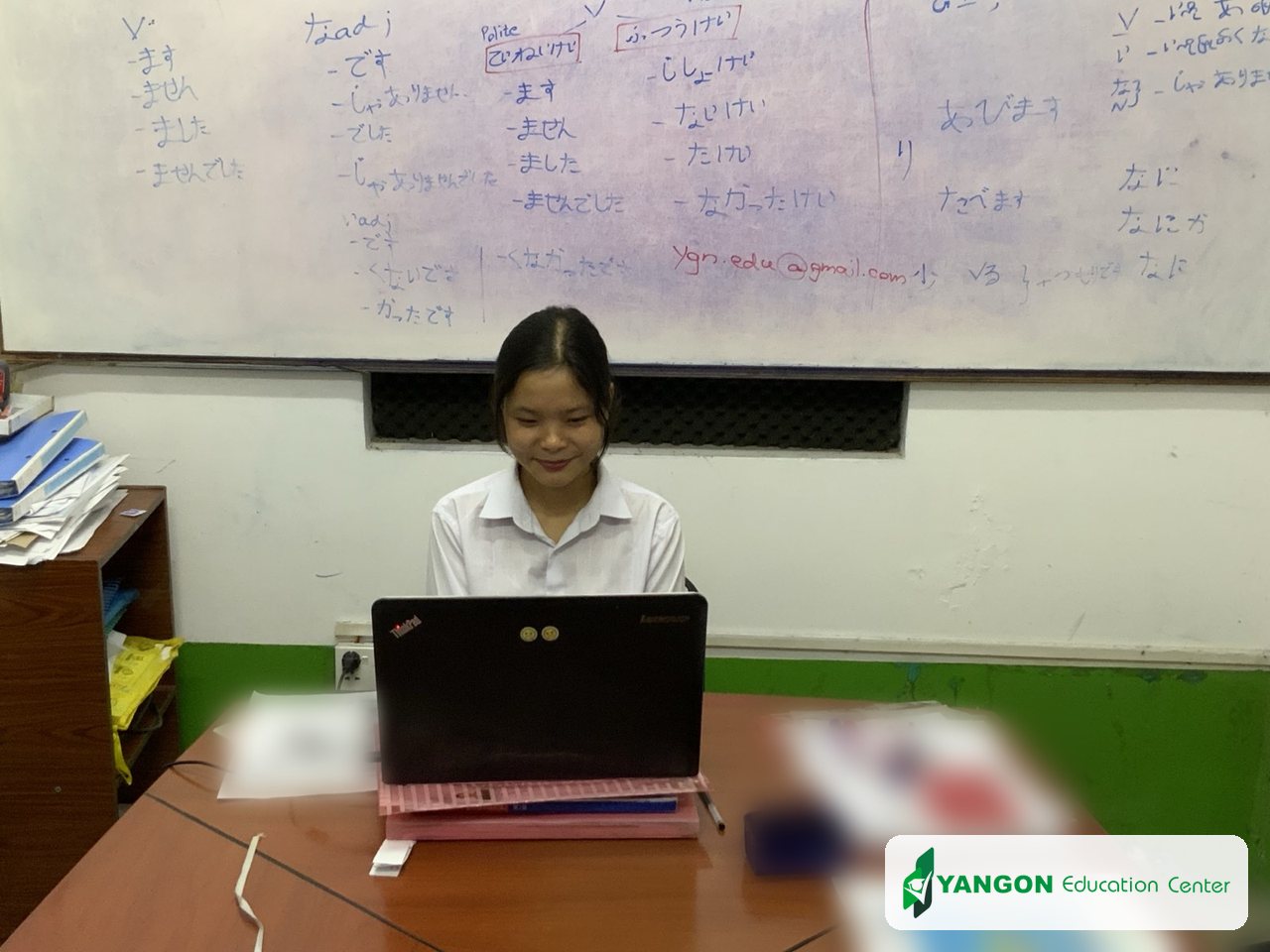 May Thet Khaing — Saga Kaigo Scholarship အောင်မြင် (ဓာတ်ပုံ — YEC)